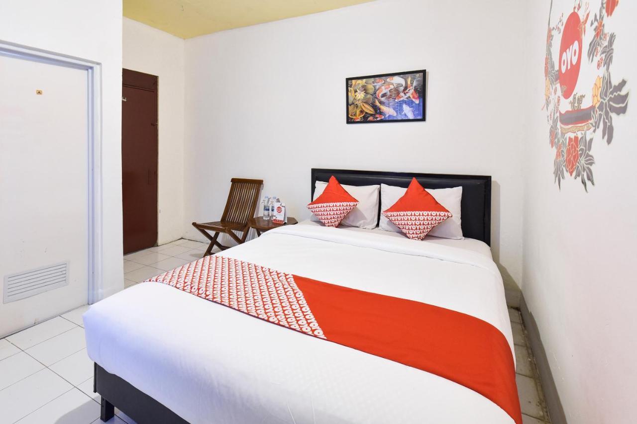 Oyo 348 Hotel Dieng Permai Yogyakarta Exterior foto