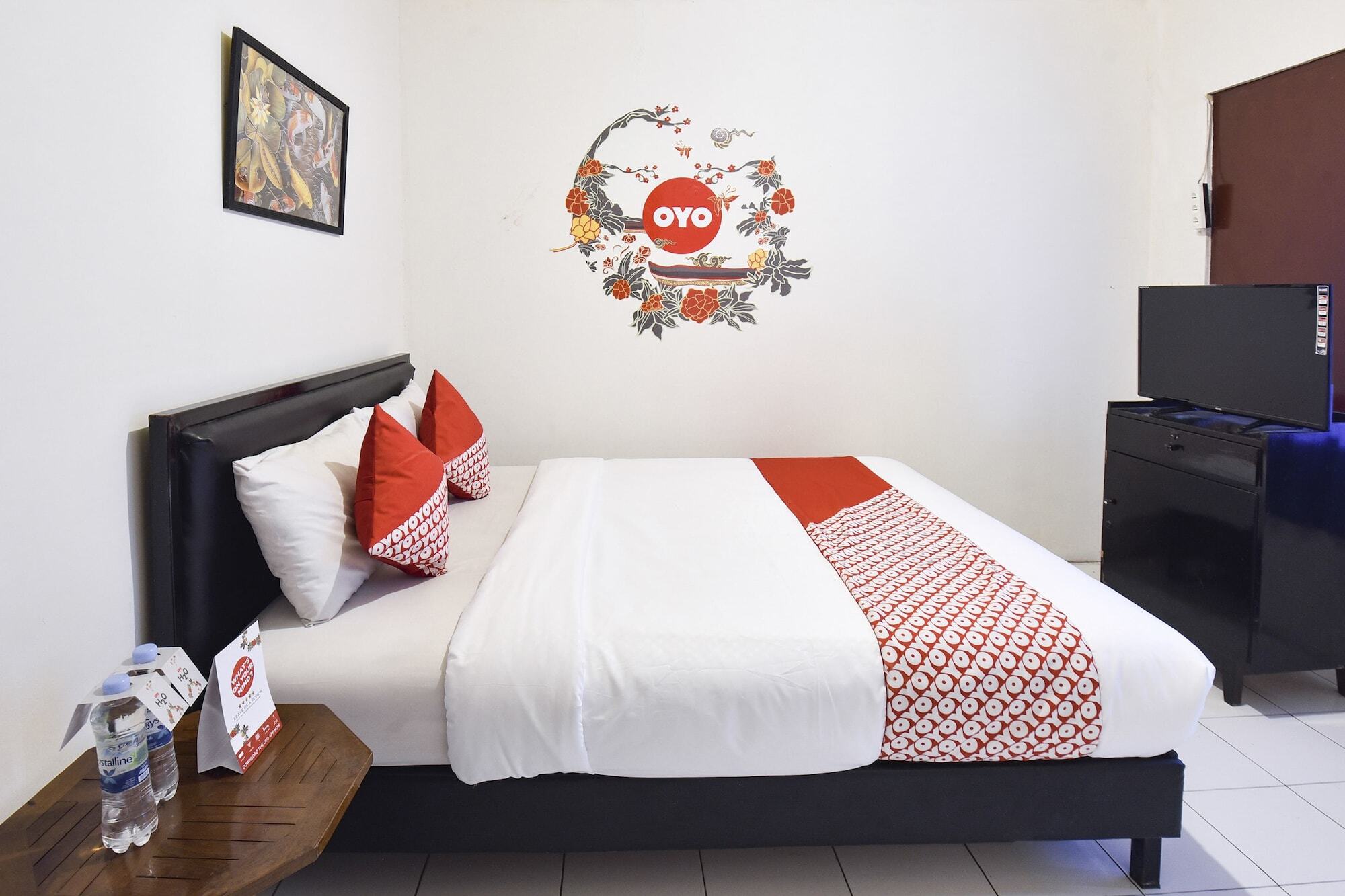 Oyo 348 Hotel Dieng Permai Yogyakarta Exterior foto